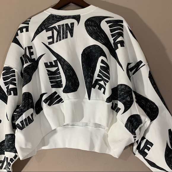 SOLD Nike Icon Print Crewneck Fleece Sweatshirt - Picture 4 of 10